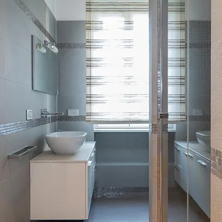 Ihost Luxury Center - Bellini 4 Hotel